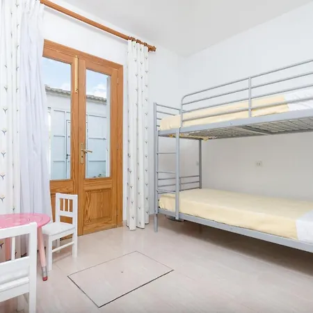 Yourhouse Miquel *